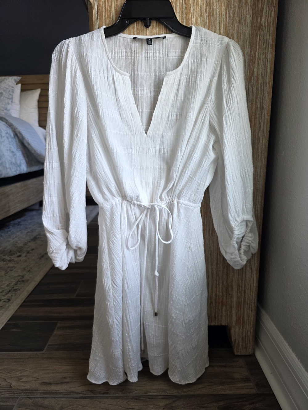 White House Black Market White 3/4" Sleeve Drawstring Waist Dress